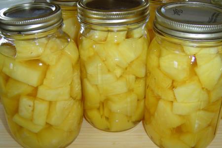 8 razlogov, zakaj je ananas dobro namakati v vodi